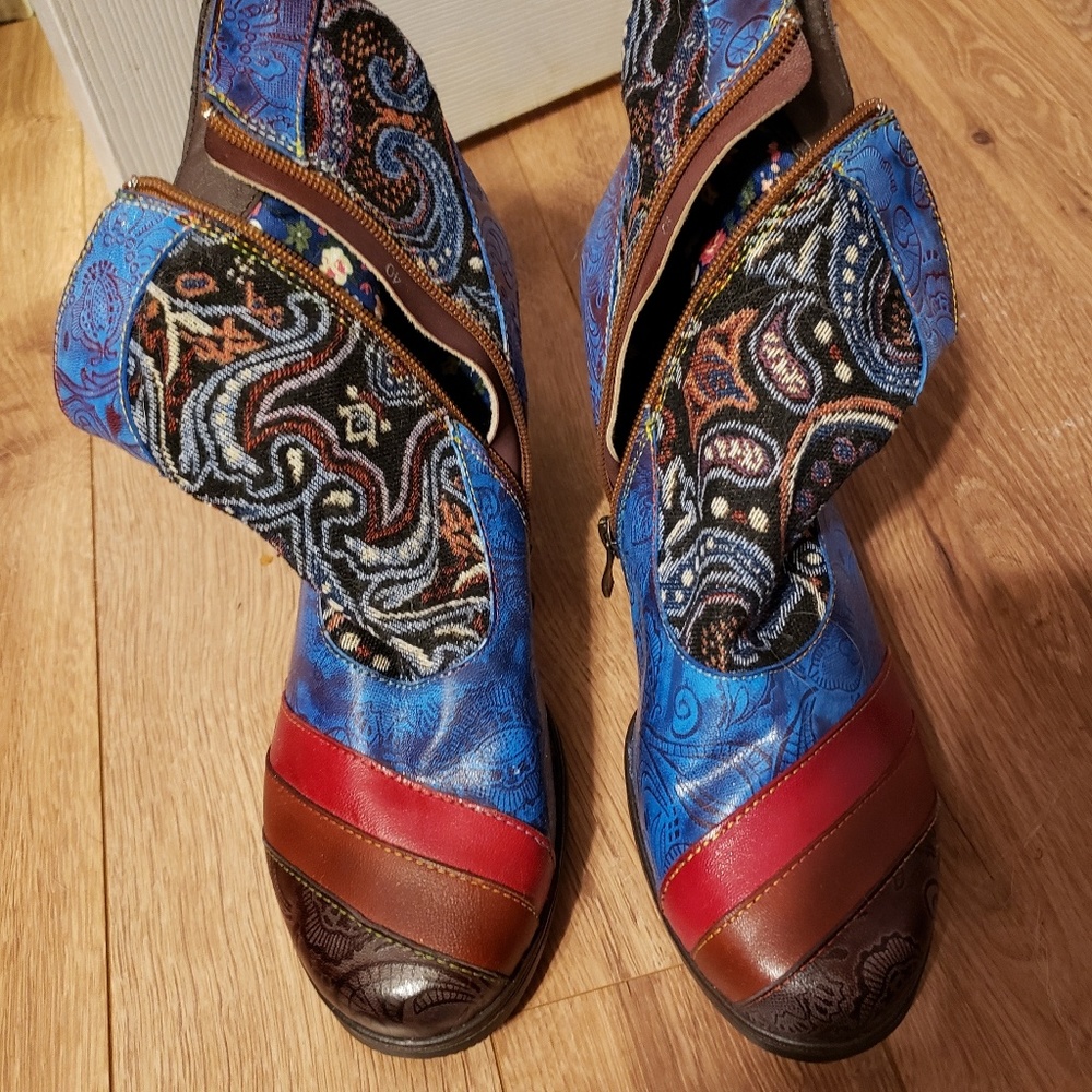 Leather Short Boots